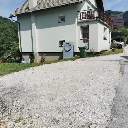 Apartma Rekar - A House, Where Relax In The Embrace Of Nature *