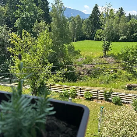 Hébergement de vacances Apartma Rekar - A House, Where Relax In The Embrace Of Nature *