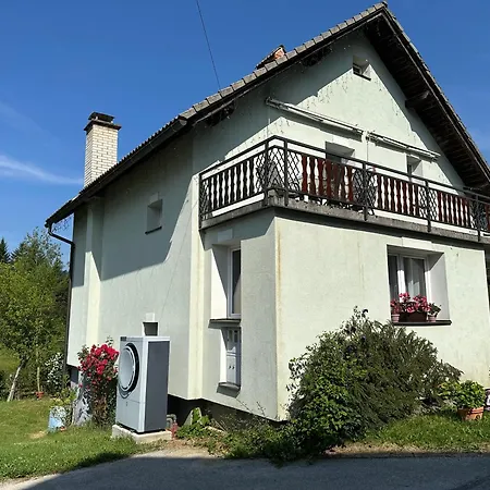 Apartma Rekar - A House, Where Relax In The Embrace Of Nature Holiday home Jesenice