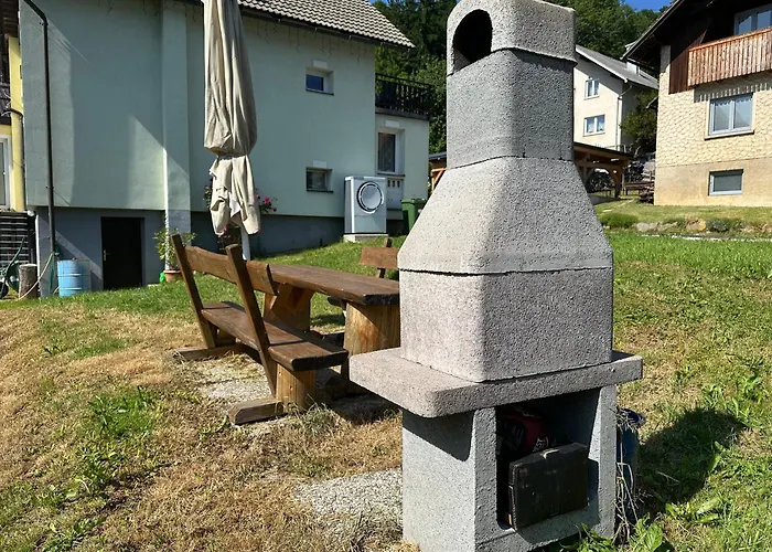 Apartma Rekar - A House, Where Relax In The Embrace Of Nature Dom wakacyjny Jesenice